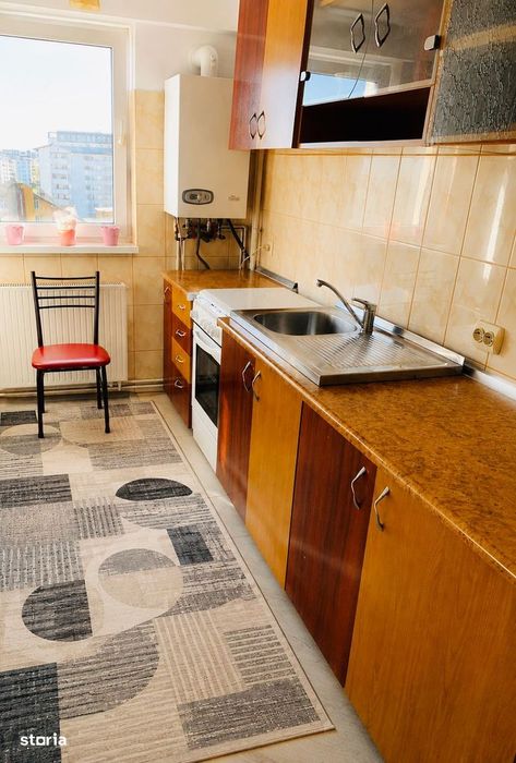 Apartament 2 camere decomandat,zona Mihai Viteazul