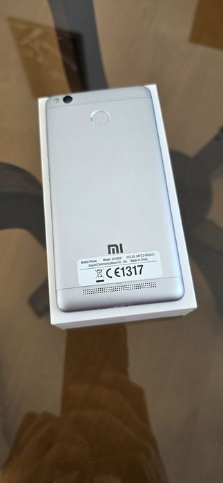 Телефон Redmi 3s