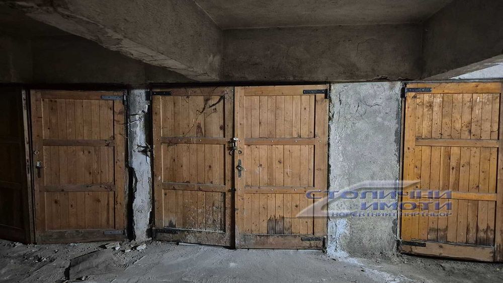 Продава се Гараж / Паркомясто в София, Център - 13 кв.м за 2462 €/кв.м - Снимка #3