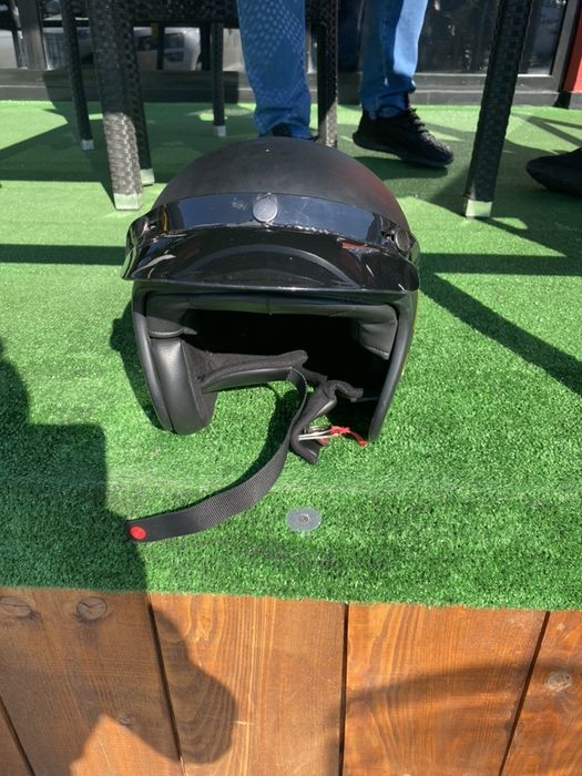 Casa aproape noua cu husa