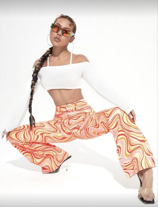 Широки дънки с мраморен принт