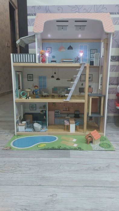 Къща    за  кукли