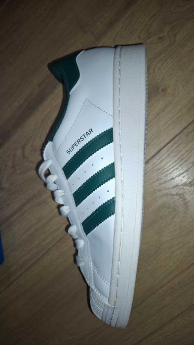 Adidas Superstar 42.5