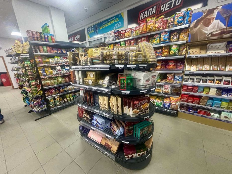 Метални стелажи за магазини, аптеки, зоомагазини!