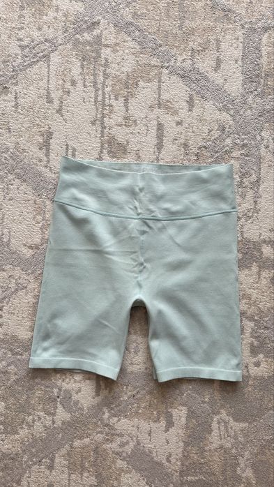 Платье zara новое