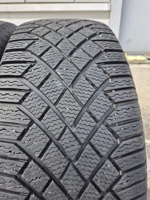 Зимняя резина Continental 265/65/17