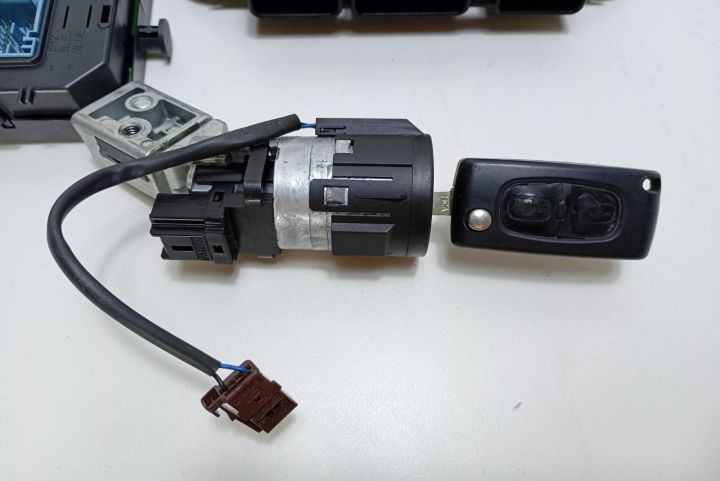 Kit pornire 0281013334 Peugeot 308 T7 seria