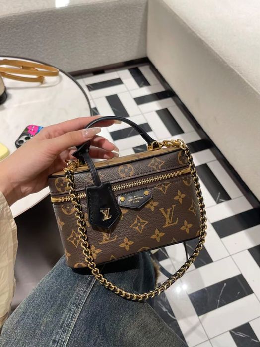 Луксозни чанти Луй Витон/ Louis Viutton***/Dior***