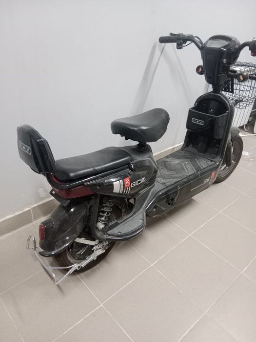 Электроскутер sk8 bicinu