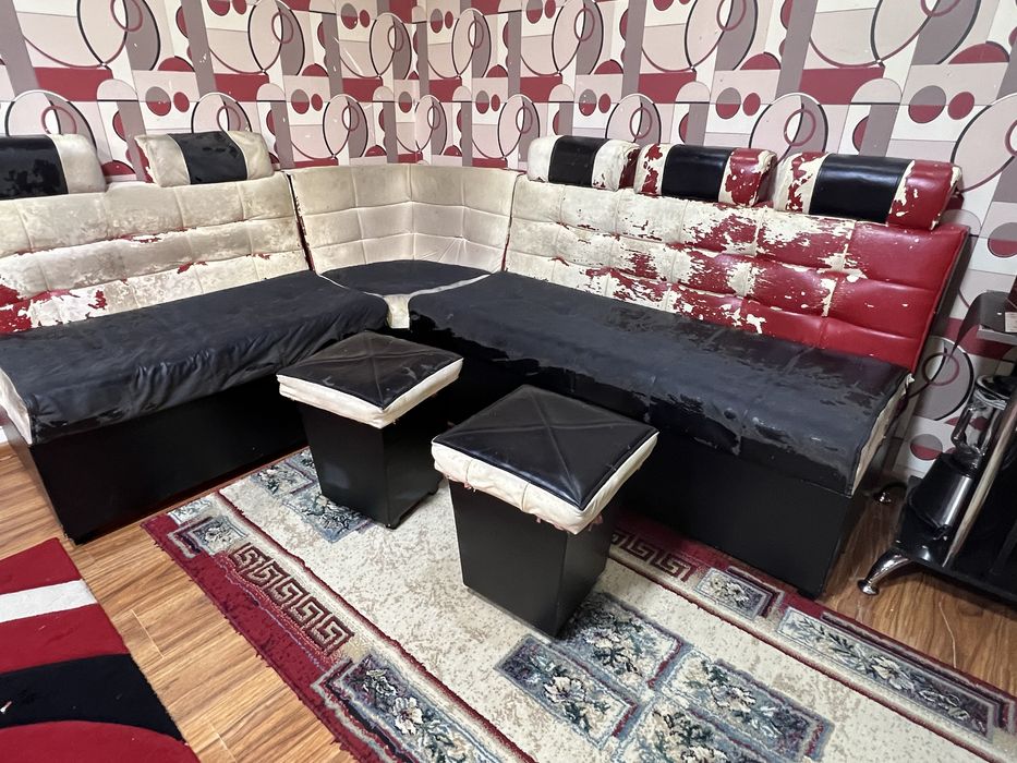 Кухеный уголок