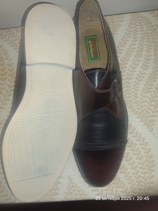 Продам мужские туфли