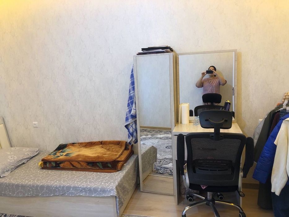 Квартира берилади( киз болаларга)