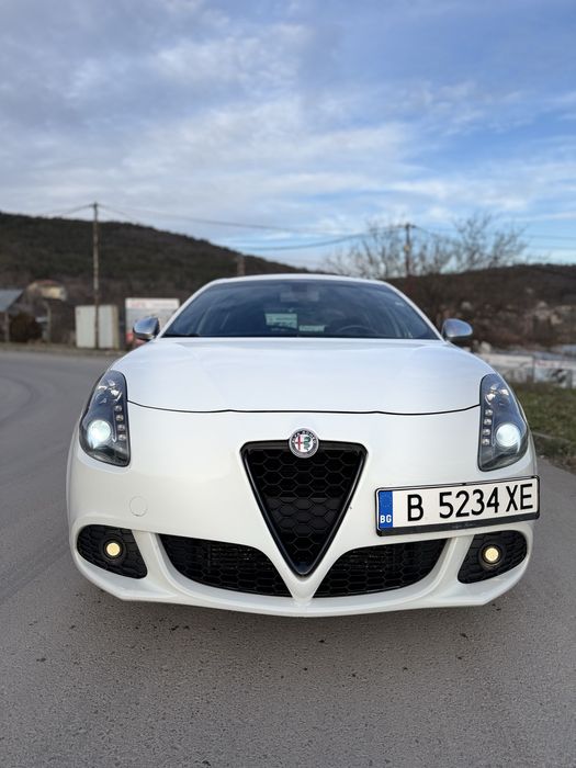 Alfa Romeo Giulietta 1.6 JTDM-2 105Hp 2013г 228000км Климатроник Euro5