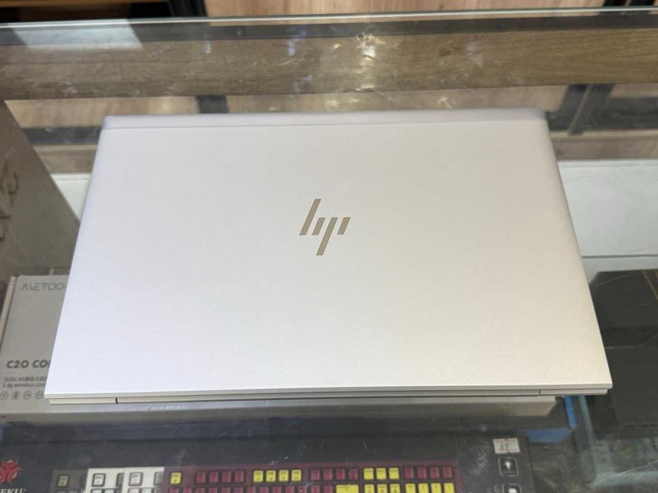 HP ELITEBOOK 840 G8 Core i7-1185G7 ram 16 ssd 256 LTE