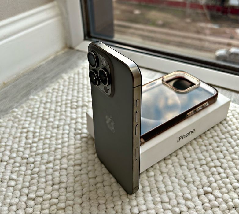 iPhone 15PRO/128GB/akb 88% Айфон 15ПРО