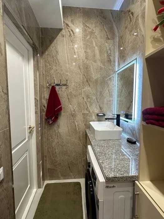 R17 Сдаётся квартира 2/3/9 на Шайхантахурском, ЖК Комолон