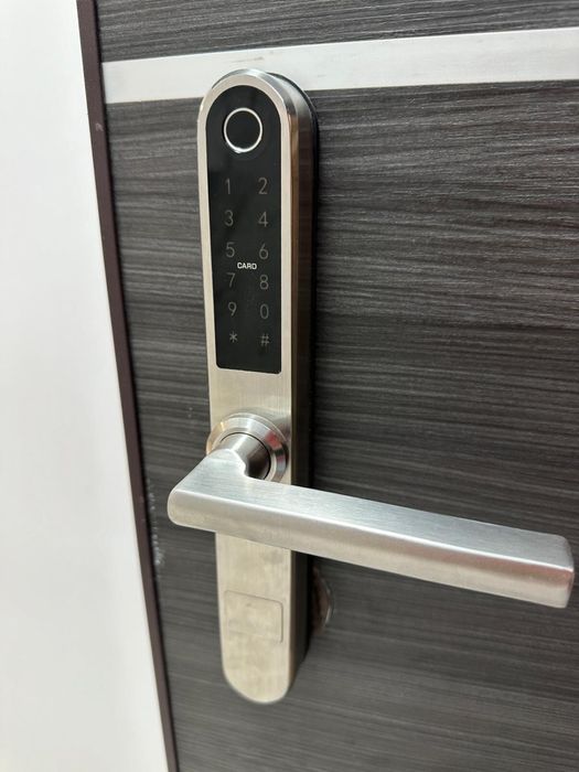 Studio de lux Azimuth – Stefan Building / Proprietar