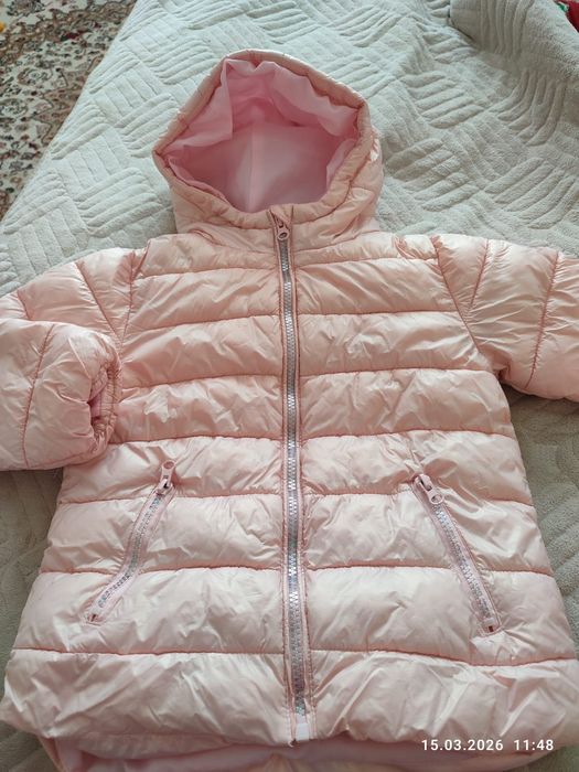 Продам куртки на весну