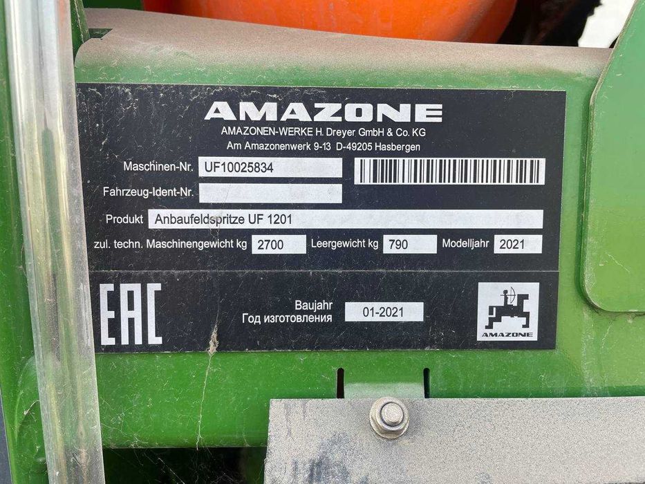 Навесной опрыскиватель AMAZONE UF 1201