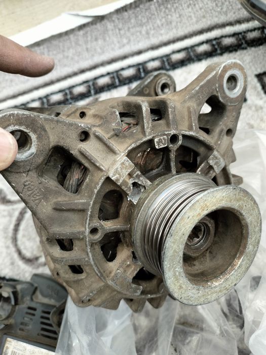 Генератор Рено логан