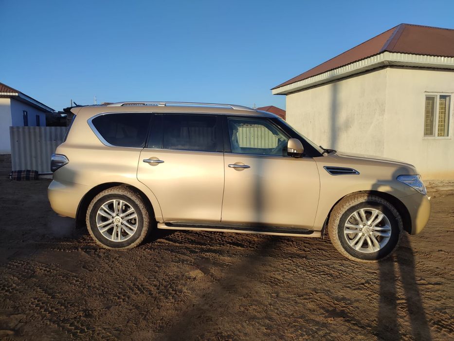 СРОЧНО Nissan Patrol  2012