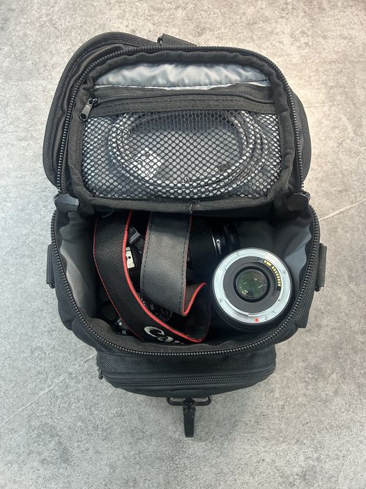 Aparat foto canon eos 600D