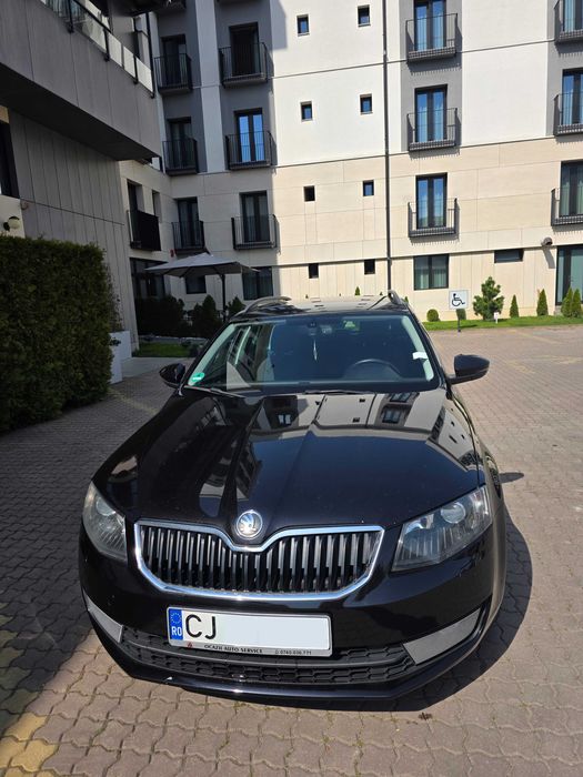 SKODA Octavia 3    2.0 TDI DSG 150CP Automată Xenon LED Climatronic Încălzire
