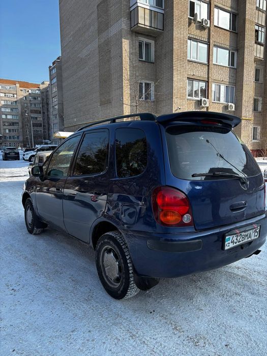 Продам автомобиль! Таета спайсио! 1996 год