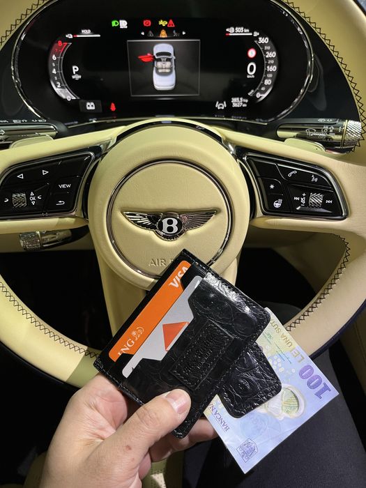 Portofel carduri din piele autentica de crocodil lucrat manual