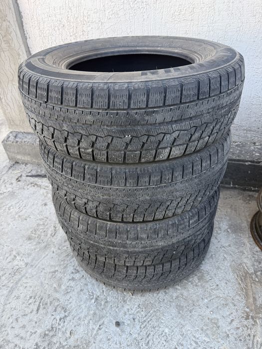 Продам зимнюю резину