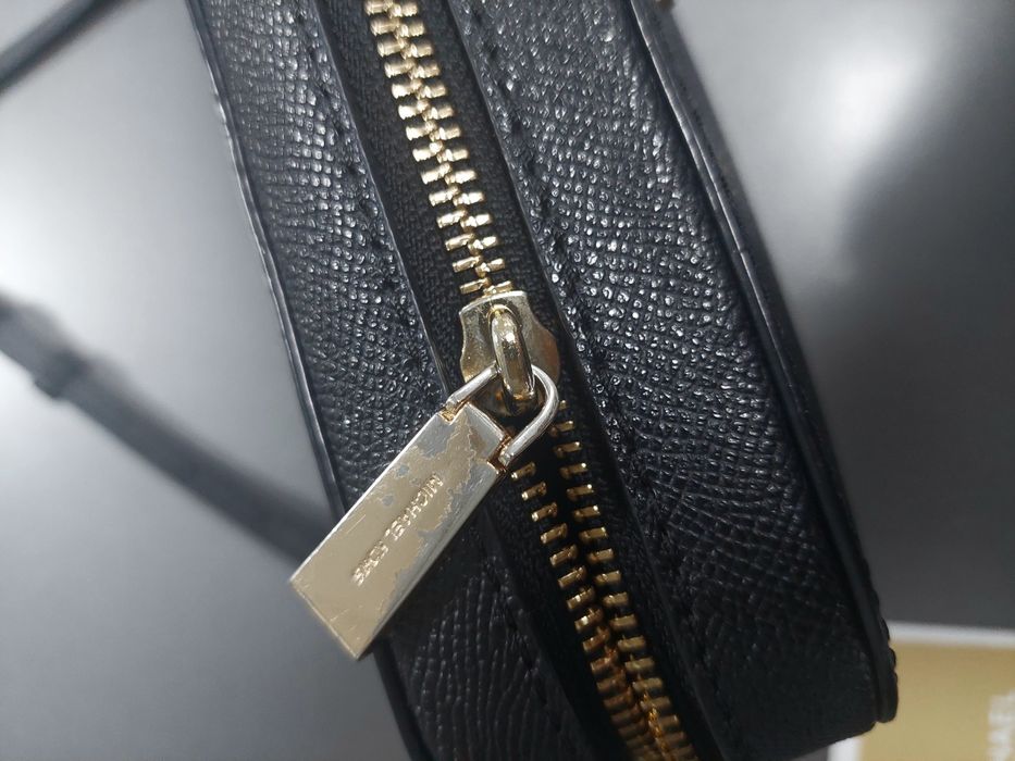 Естествена кожа  чанта Michael Kors