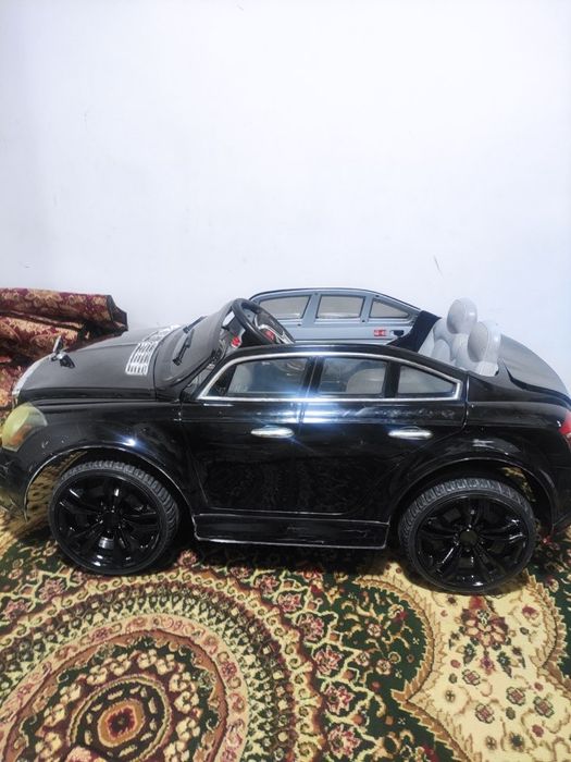 Срочно продаётся детский машина