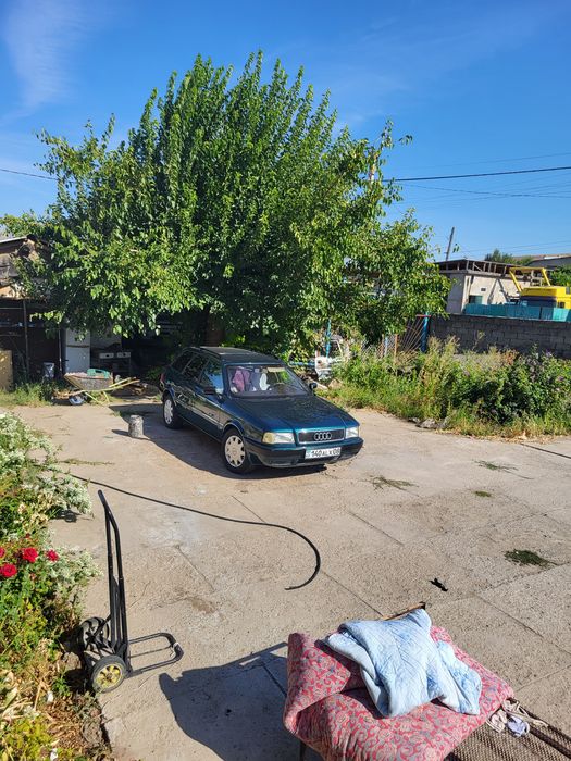 Продам ауди б4 универсал