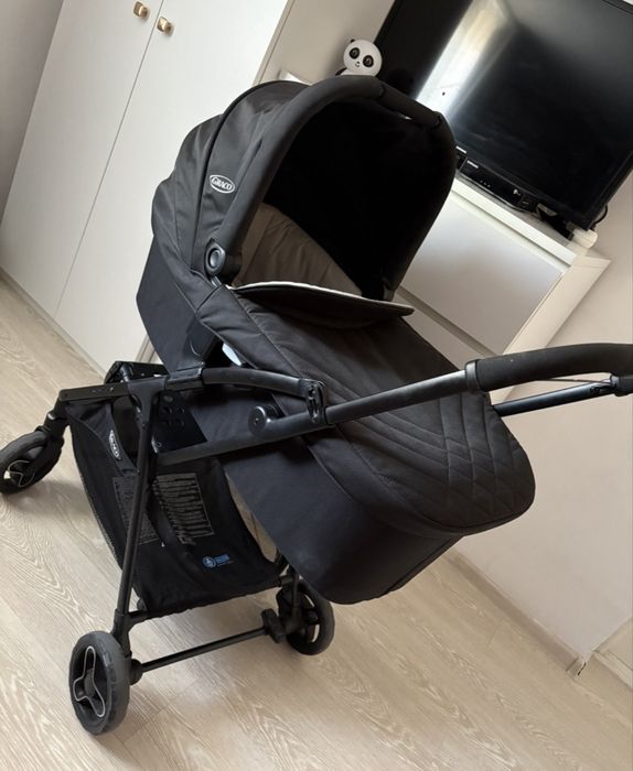 Vand caruț graco 3 in 1