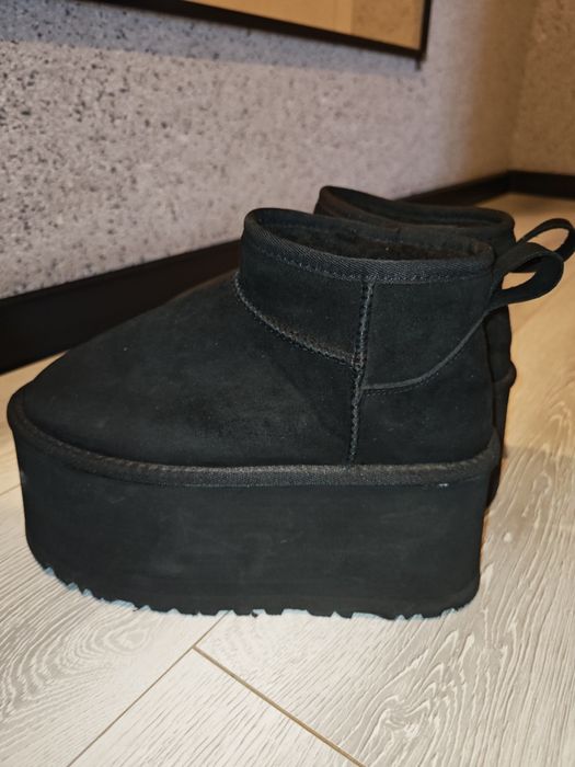 Продам угги зима
