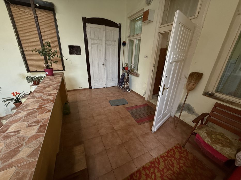 Ofer spre vanzare APARTAMENT ULTRACENTRAL in Asociatie