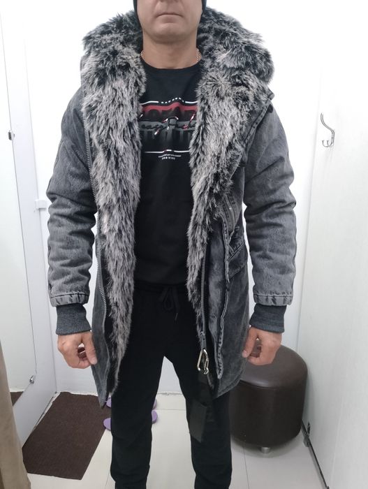 Продам парку новую