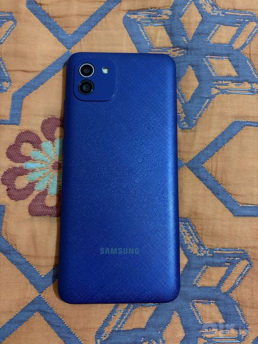 Продам Samsung Galaxy A03
