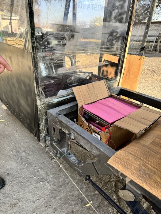 Аккамулятор сотамиз 65ah зарядка билан