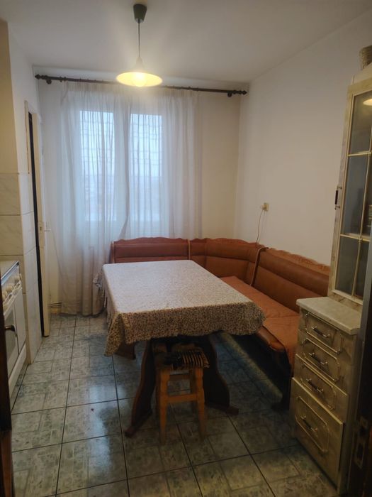 Apartament  de  Vanzare+Mansarda  – TÂRGU NEAMȚ –