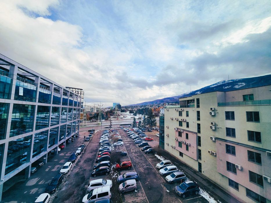 Дава се под наем Офис в София, Манастирски ливади - 350 кв.м за 4200 € - Снимка #1