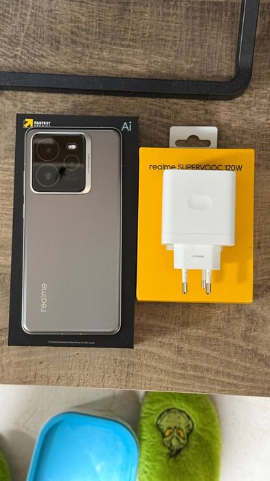 Продавам! Realme GT 7 PRO! Идеално състояние! С гаранция!