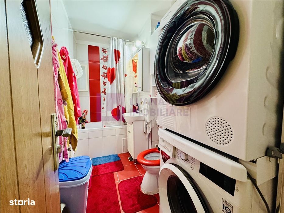 Apartament 2 camere de vanzare | Vasile Aaron | decomandat | pivnita |
