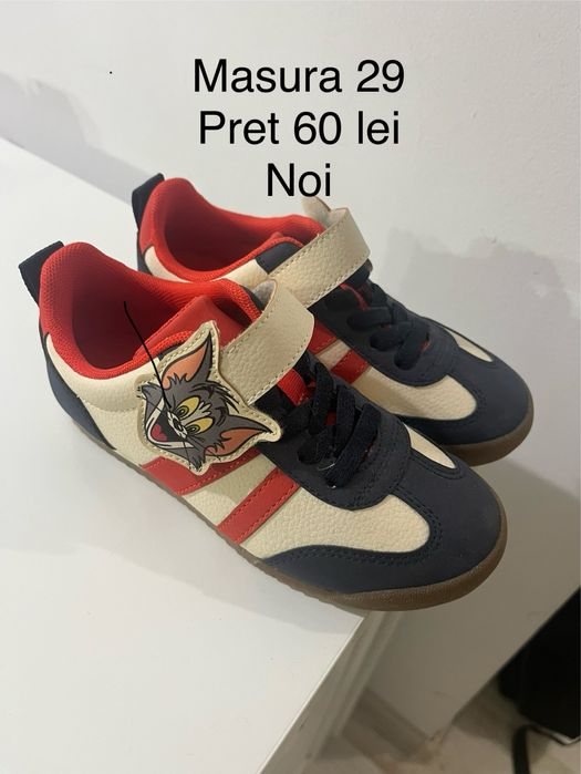 Adidasi baieti H&M noi