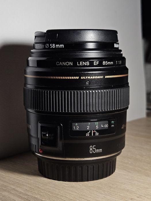 EF 85mm f1.8 USM - obiectiv pentru portrete