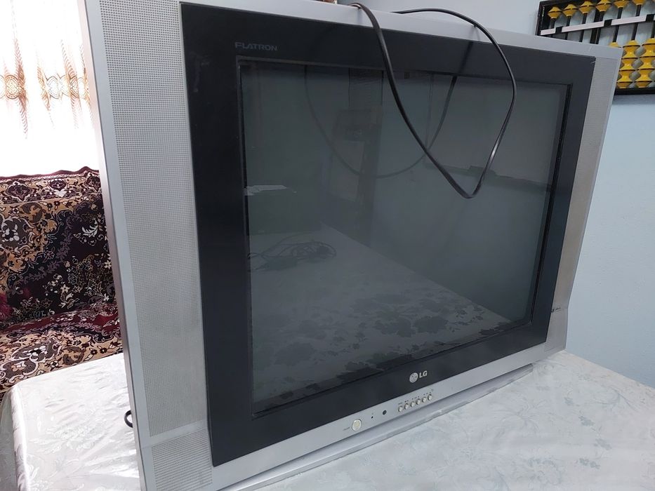 Телевизорлар сотилади огир Эски русумдаги