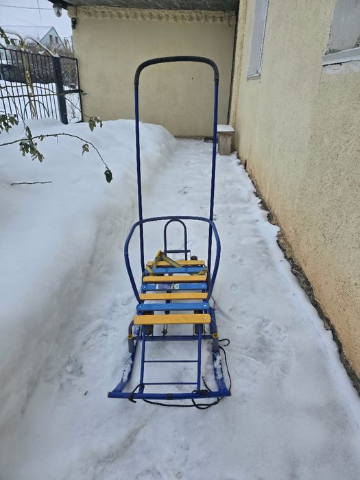 Санки детские с колёсиками