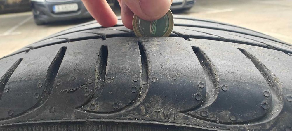 Гуми Pirelli 225/40R18 92Y XL Powergy