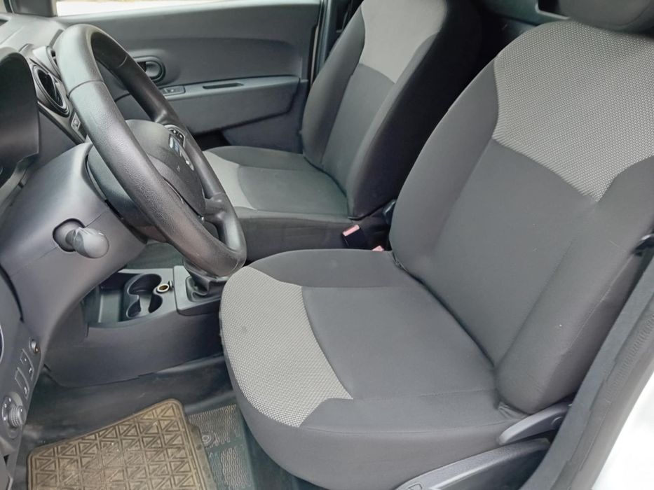 Продавам Дачия Докер 1.5dci 2021г.