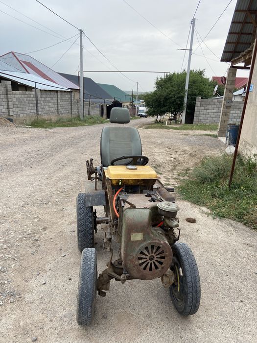 Трактор мини в хорошом состояние